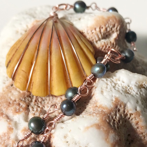 Meet your Posher, Beth - Picture 4 of 5